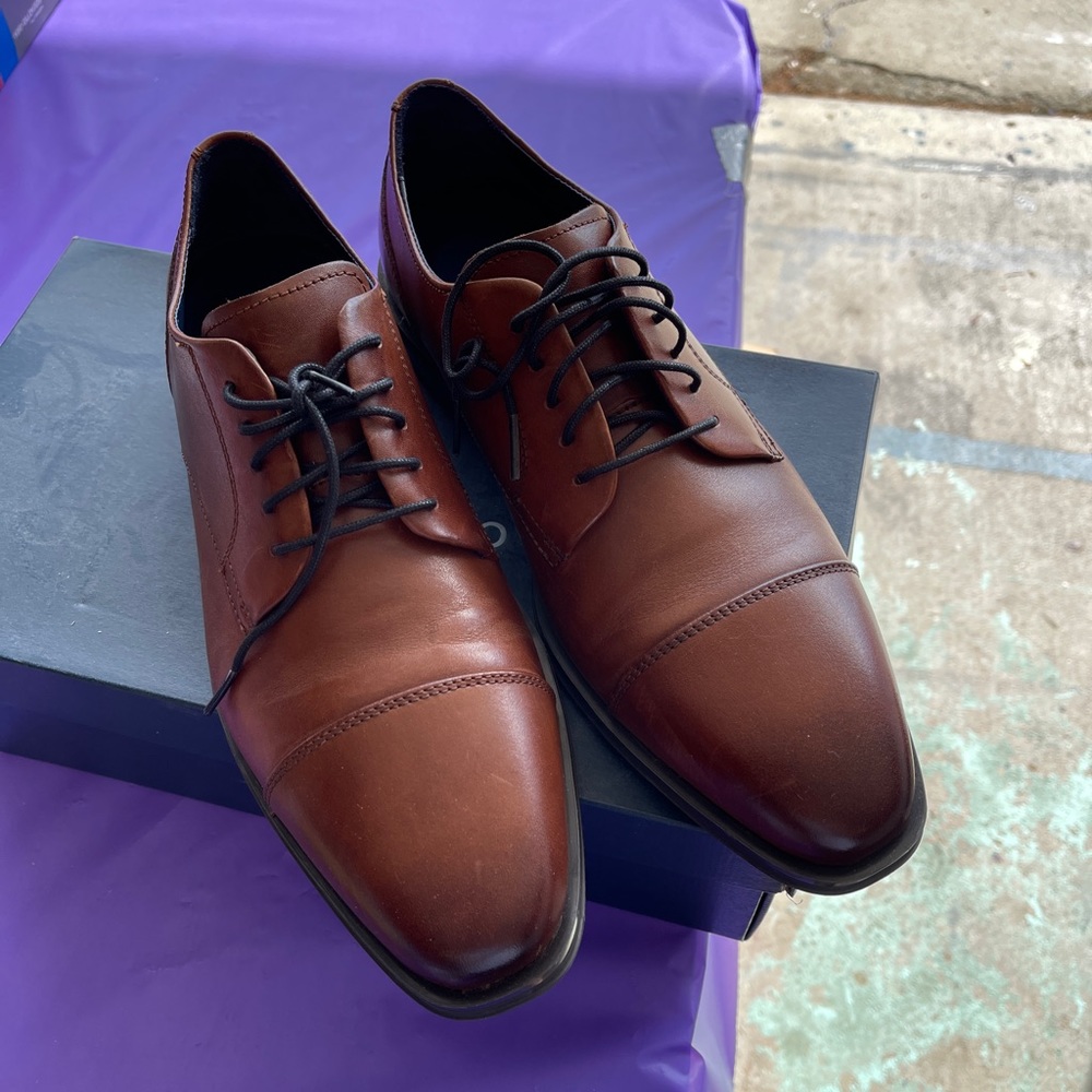 Cole Haan Dawes Grand Cap Toe size 8.5